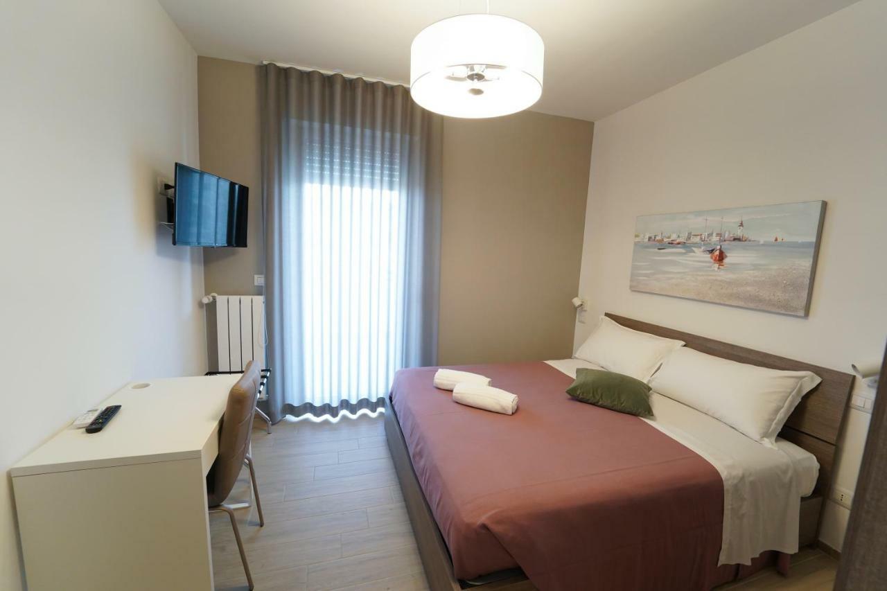 Bed and Breakfast Wojtyla Airport Bari Exterior foto