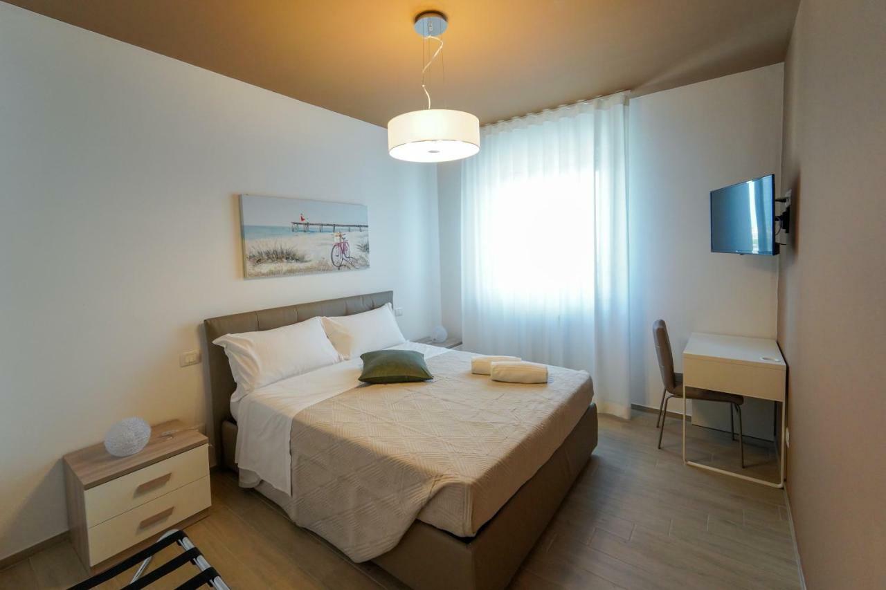 Bed and Breakfast Wojtyla Airport Bari Exterior foto